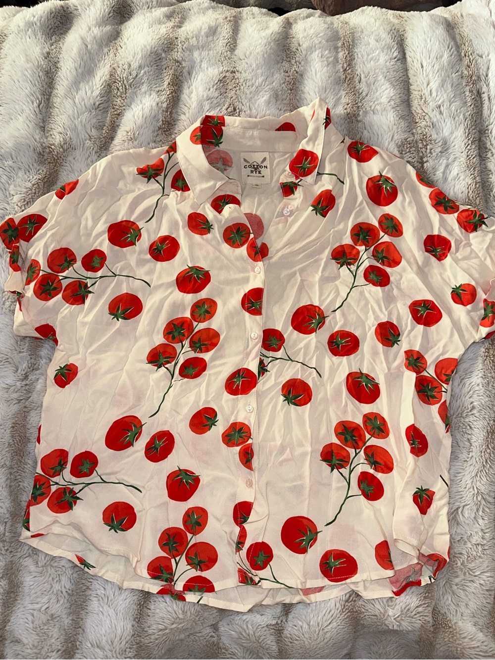 Cotton Rye Cream Button-Up Blouse with Red Tomato Print